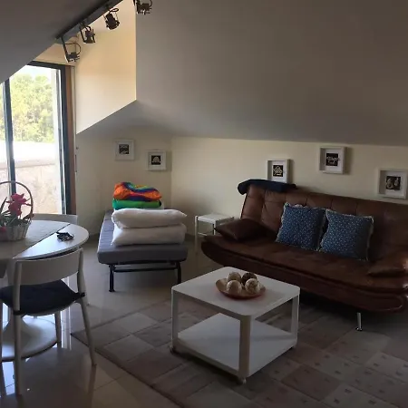 Apartamento ático Luminoso En O *